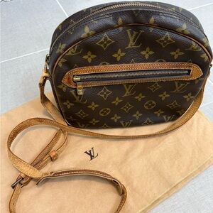 Authentic Louis Vuitton Brown Monogram Crossbody Bag